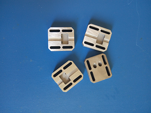 Kovar-ＣＮＣ精密件　８Ｘ４０Ｘ２５